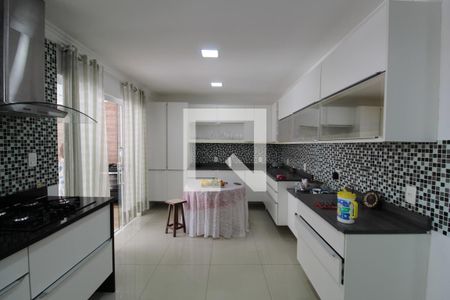 Casa à venda com 620m², 3 quartos e 4 vagasCozinha