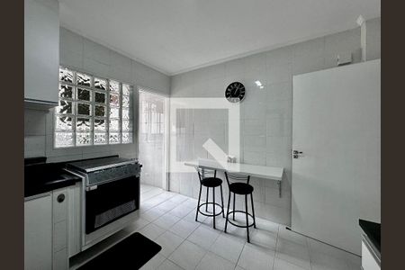 Apartamento à venda com 70m², 2 quartos e sem vagaCozinha