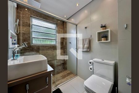 Apartamento à venda com 70m², 2 quartos e sem vagaBanheiro