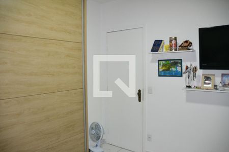 Casa à venda com 200m², 3 quartos e 2 vagasQuarto