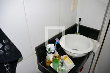 Casa à venda com 200m², 3 quartos e 2 vagasBanheiro