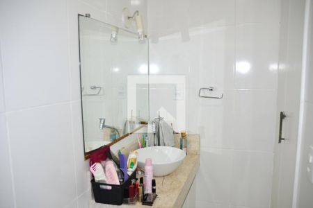 Casa à venda com 200m², 3 quartos e 2 vagasSuíte 1