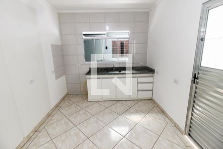 Cozinha de casa para alugar com 1 quarto, 52m² em Jardim Catanduva, São Paulo