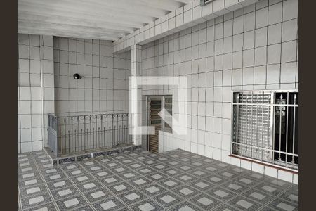 Casa à venda com 168m², 2 quartos e 2 vagasQuintal