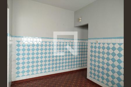 Casa à venda com 168m², 2 quartos e 2 vagasCozinha