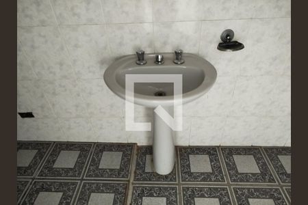 Casa à venda com 168m², 2 quartos e 2 vagasGaragem