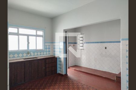 Casa à venda com 168m², 2 quartos e 2 vagasCozinha