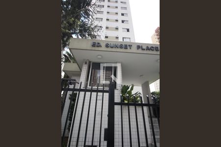 Apartamento à venda com 60m², 2 quartos e 1 vaga Apartamento à venda com 60m², 2 quartos e 1 vagaFachada