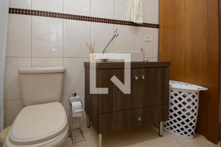 Banheiro da Suíte de casa à venda com 3 quartos, 188m² em Alves Dias , São Bernardo do Campo