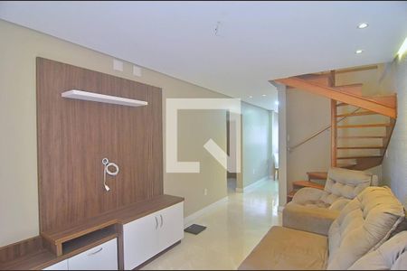 Sala de casa à venda com 3 quartos, 300m² em Niterói, Canoas