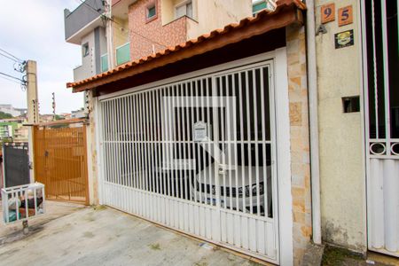 Fachada de casa para alugar com 1 quarto, 25m² em Vila Pires, Santo André