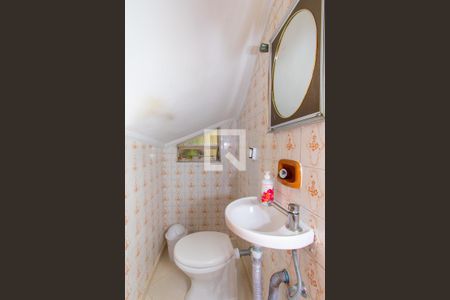 Casa à venda com 135m², 3 quartos e 2 vagasLavabo