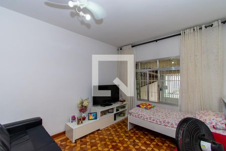 Sala de casa para alugar com 3 quartos, 135m² em Vila Margarida, São Paulo