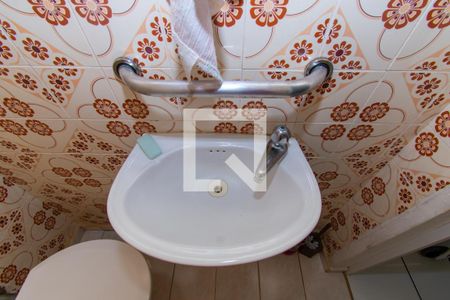 Casa à venda com 135m², 3 quartos e 2 vagasBanheiro de Serviço