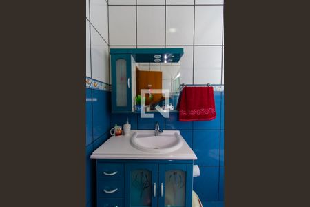 Casa à venda com 135m², 3 quartos e 2 vagasBanheiro 2