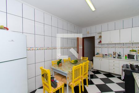 Casa à venda com 135m², 3 quartos e 2 vagasCozinha