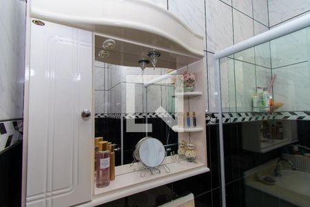 Casa à venda com 135m², 3 quartos e 2 vagasBanheiro da Suíte