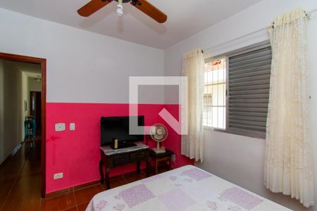 Casa à venda com 135m², 3 quartos e 2 vagasQuarto 2