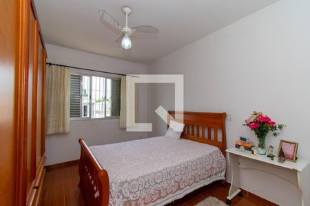 Casa à venda com 135m², 3 quartos e 2 vagasSuíte