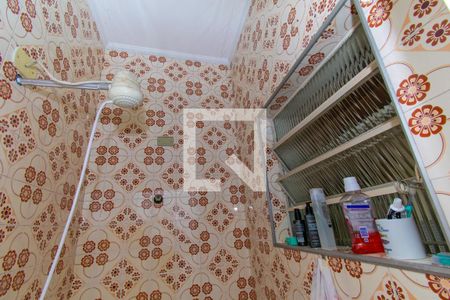 Casa à venda com 135m², 3 quartos e 2 vagasBanheiro de Serviço