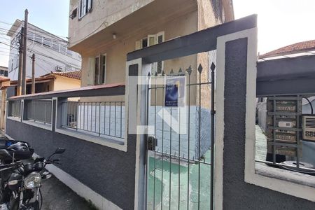 Apartamento à venda com 60m², 2 quartos e sem vaga Apartamento à venda com 60m², 2 quartos e sem vagaFachada do Condomínio com placa