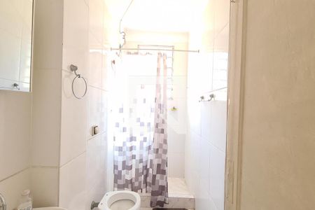 Apartamento à venda com 60m², 2 quartos e sem vaga Apartamento à venda com 60m², 2 quartos e sem vagaBanheiro