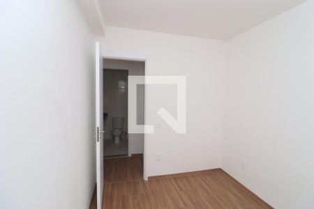 Quarto 1 de apartamento para alugar com 2 quartos, 45m² em Vila Esperança, São Paulo