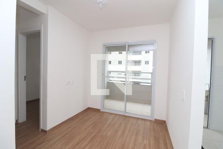 Sala de TV de apartamento para alugar com 2 quartos, 45m² em Vila Esperança, São Paulo