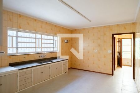 Casa para alugar com 160m², 3 quartos e 2 vagasCozinha