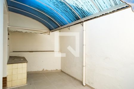 Casa para alugar com 160m², 3 quartos e 2 vagasEdícula