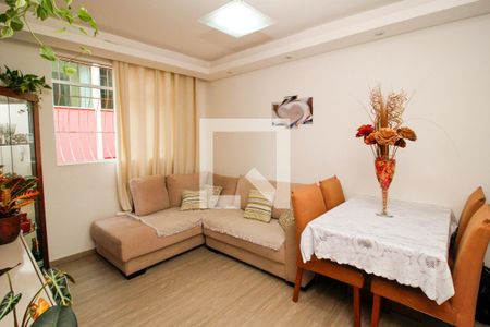 Sala de apartamento à venda com 3 quartos, 80m² em Ipiranga, Belo Horizonte