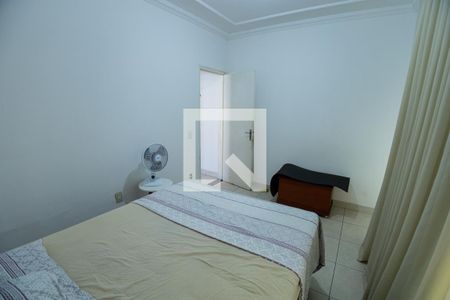 Quarto 1 de apartamento para alugar com 3 quartos, 80m² em Santa Rosa, Belo Horizonte