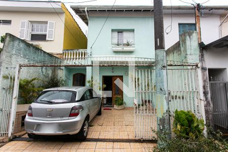 Casa à venda com 140m², 3 quartos e 2 vagasFachada