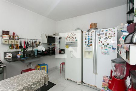 Casa à venda com 140m², 3 quartos e 2 vagasCozinha