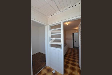 Apartamento para alugar com 71m², 2 quartos e 1 vagaÁrea de Serviço