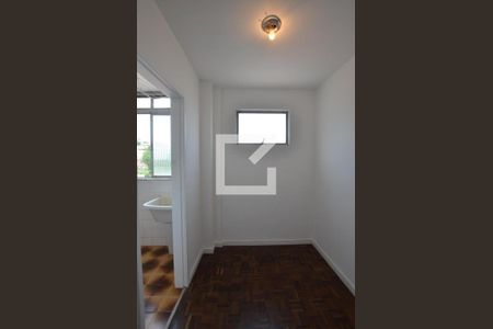 Apartamento para alugar com 71m², 2 quartos e 1 vagaQuarto de serviço