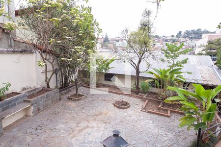 Casa à venda com 389m², 4 quartos e 1 vagaQuintal