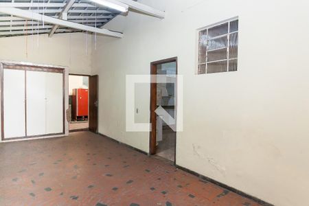 Casa à venda com 389m², 4 quartos e 1 vagaChurrasqueira