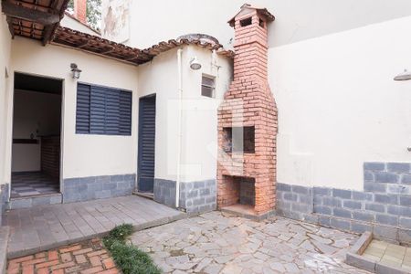 Casa à venda com 389m², 4 quartos e 1 vagaquarto e edicola