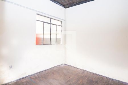 Casa à venda com 389m², 4 quartos e 1 vagaquarto 2