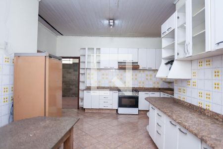 Casa à venda com 389m², 4 quartos e 1 vagaCozinha