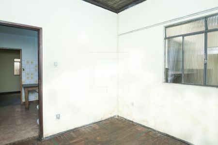 Casa à venda com 389m², 4 quartos e 1 vagaquarto 2