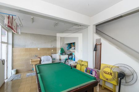 Casa à venda com 260m², 4 quartos e 1 vagaLavanderia