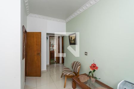 Sala de casa à venda com 4 quartos, 260m² em Brás de Pina, Rio de Janeiro