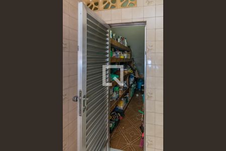 Casa à venda com 260m², 4 quartos e 1 vagaCopa - Despensa