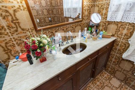 Casa à venda com 260m², 4 quartos e 1 vagaBanheiro da Suíte 1