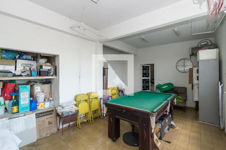 Casa à venda com 260m², 4 quartos e 1 vagaLavanderia