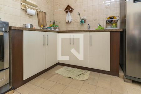 Casa à venda com 260m², 4 quartos e 1 vagaCozinha - Armários