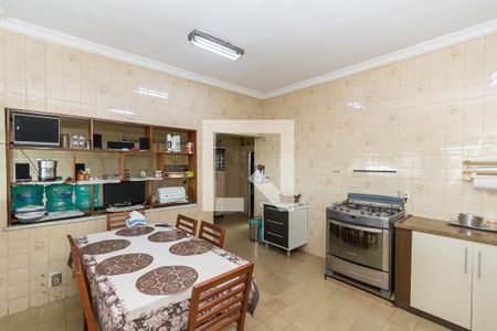 Casa à venda com 260m², 4 quartos e 1 vagaCozinha
