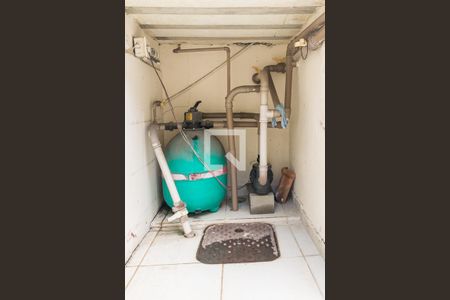 Casa à venda com 260m², 4 quartos e 1 vagaPiscina - Bombas